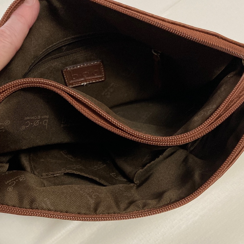 b.o.c Born Concepts Crossbody 3-Tone Purse - Picture 10 of 16